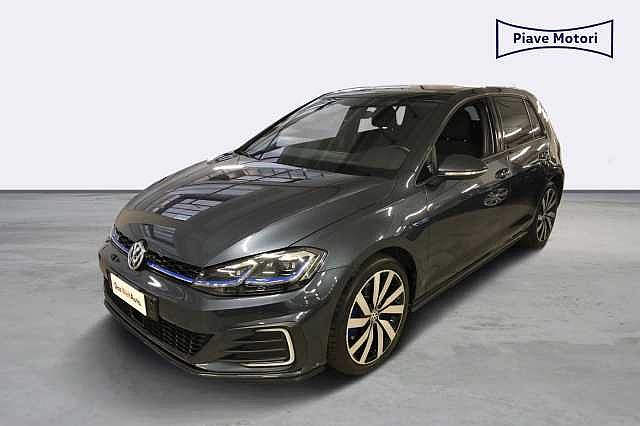 Volkswagen Golf 7ª serie GTE 1.4 TSI DSG 5p. Plug-In-Hybrid da Piave Motori