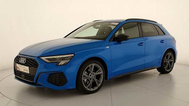 Audi A3 4ª serie SPB 30 TFSI S tronic S line edition