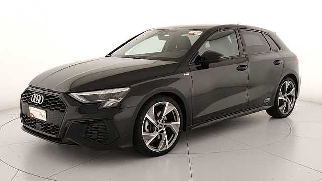 Audi A3 4ª serie SPB 35 TFSI S tronic S line edition