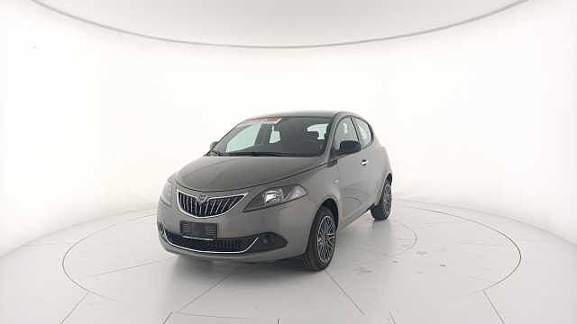 Lancia Ypsilon 3ª serie 1.0 FireFly 5 porte S&S Hybrid Ecochic Gold NEOPATENTATI