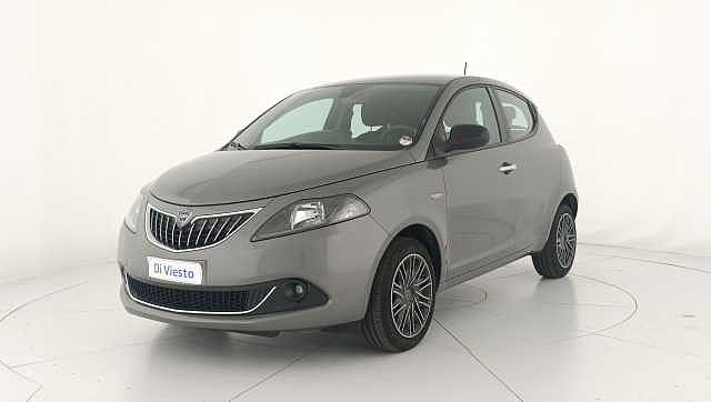 Lancia Ypsilon 3ª serie 1.2 69 CV 5 porte GPL Ecochic Silver NEOPATENTATI