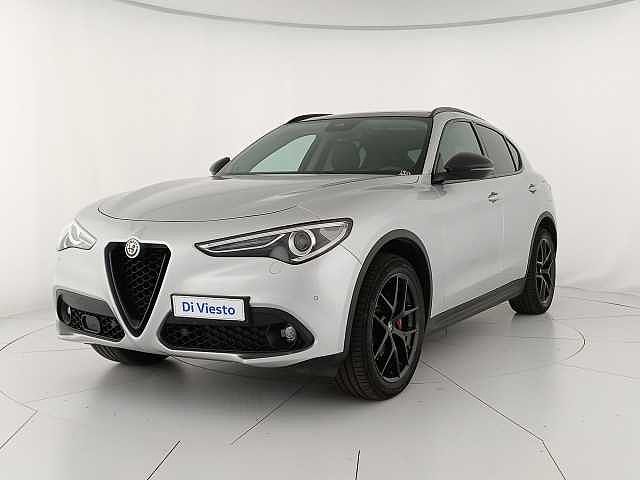 Alfa Romeo Stelvio 2.2 Turbodiesel 210 CV AT8 Q4 Super