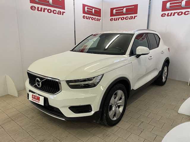 Volvo XC40 (2017-->) D3 Geartronic Momentum