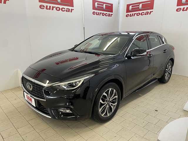 Infiniti Q30 1.5 diesel Business Executive