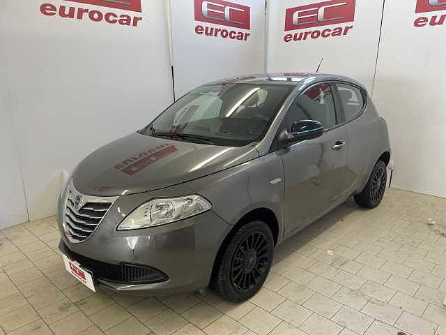 Lancia Ypsilon 3ª serie Ypsilon 0.9 TwinAir 85 CV 5 porte Metano Ecochic Elefantino