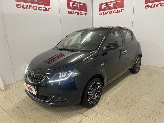 Lancia Ypsilon 3ª serie 1.0 FireFly 5 porte S&S Hybrid Ecochic Gold