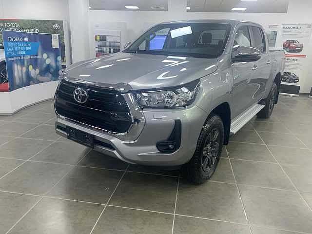 Toyota Hilux 4ª serie 2.4 D-4D A/T 4WD 4 porte Double Cab Executive