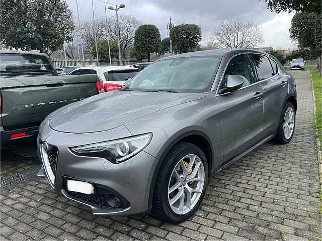 Alfa Romeo Stelvio 2.2 Turbodiesel 190 CV AT8 RWD Super