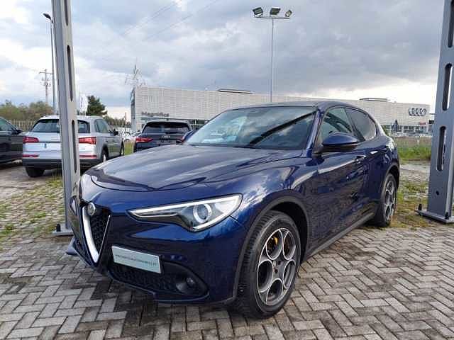 Alfa Romeo Stelvio 2.2 Turbodiesel AT8 Q4 Executive