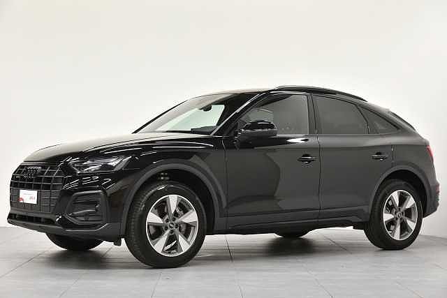 Audi Q5 2.0 TDI quattro Stronic Black Edition da L'Auto