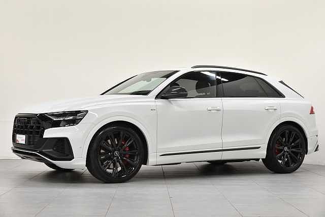 Audi SQ8 TFSI quattro tiptronic