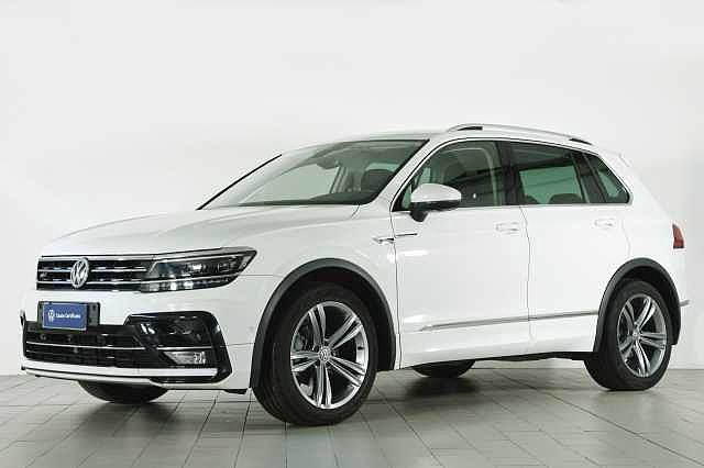 Volkswagen Tiguan 1.5 TSI Sport 130 CV da L'Auto