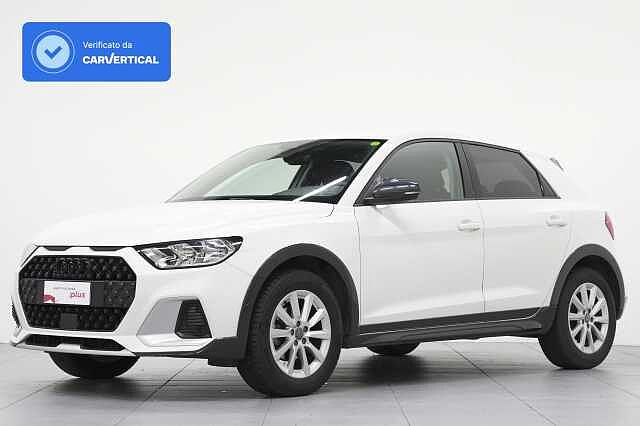 Audi A1 Citycarver 1.0 TFSI Admired