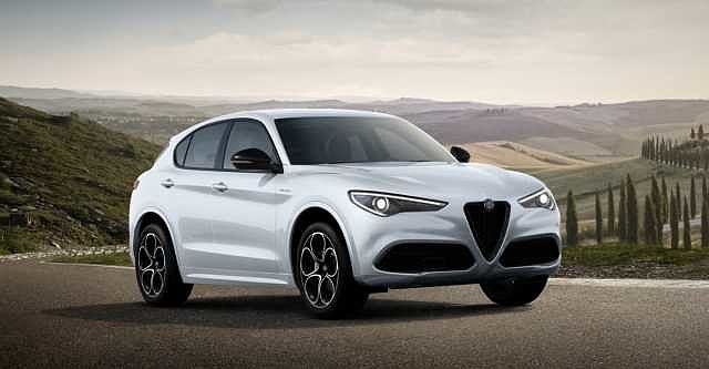 Alfa Romeo Stelvio 2.2 Turbodiesel 210 CV AT8 Q4 Veloce da Targa Auto S.r.l.