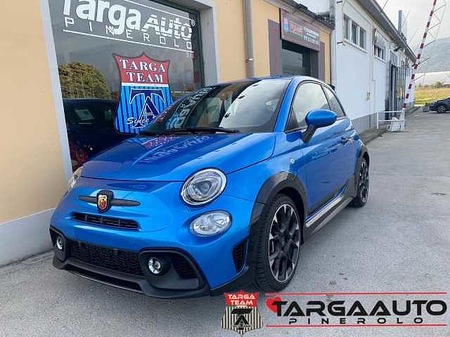 Abarth 695 1.4 Turbo T-Jet 180 CV Tributo 131 Rally