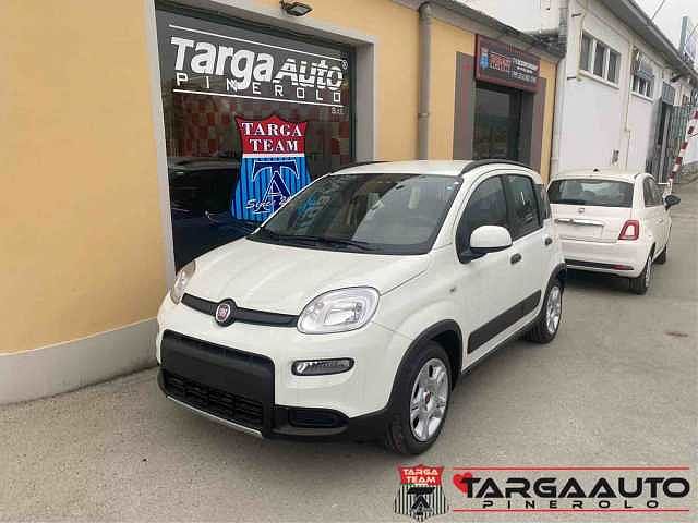 Fiat Panda 1.0 FireFly S&S Hybrid City Life da Targa Auto S.r.l.