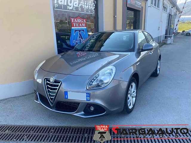 Alfa Romeo Giulietta 1.6 JTDm-2 105 CV Distinctive da Targa Auto S.r.l.