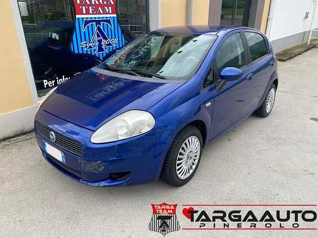 Fiat Grande Punto 1.3 MJT 75 CV 5 porte Dynamic da Targa Auto S.r.l.