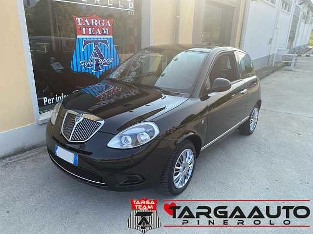 Lancia Ypsilon 1.2 69 CV Unyca da Targa Auto S.r.l.