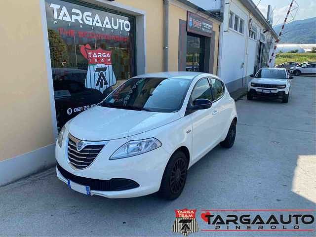 Lancia Ypsilon london paris 1.2 69 CV 5 porte GPL