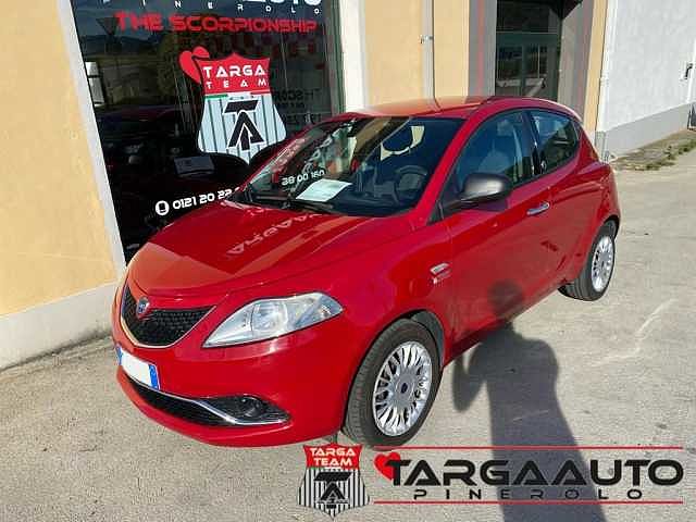 Lancia Ypsilon 1.2 69 CV 5 porte GPL Ecochic Silver