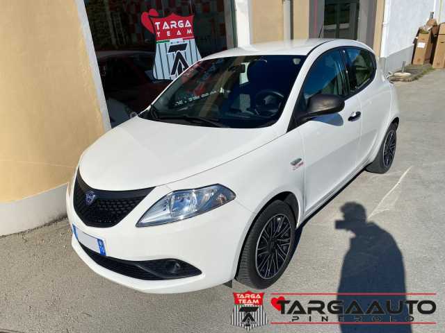 Lancia Ypsilon 1.2 69 CV 5 porte GPL Ecochic Elefantino