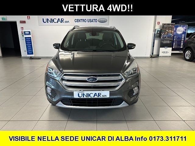 Ford Kuga 2.0 TDCI 150 CV S&S 4WD Titanium da Unicar