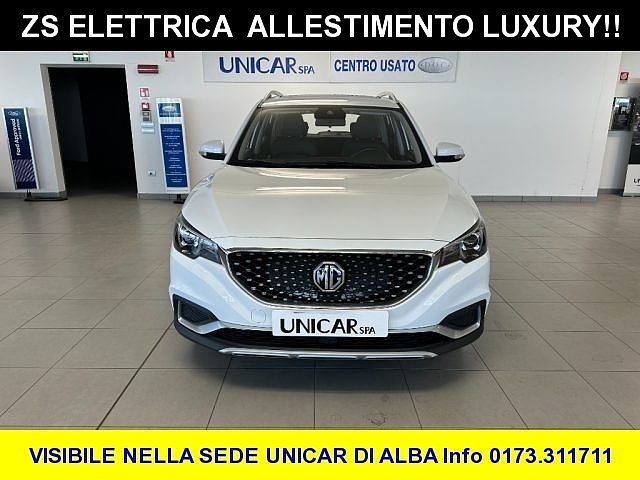 MG ZS EV LUXURY